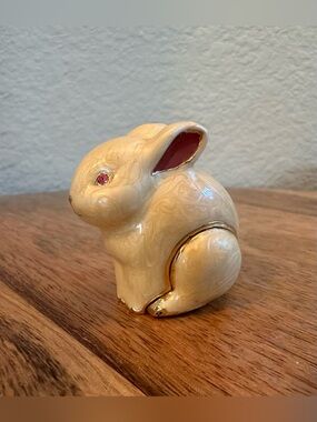 RARE VINTAGE 1997 ESTÉE LAUDER "KNOWING BUNNY" SOLID PERFUME COMPACT